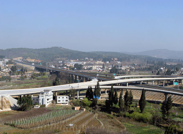 中鐵八局集團(tuán)昆明鐵路建設(shè)有限公司